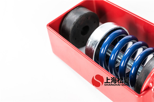 弹簧减震器解决了冷却塔的振动问题。